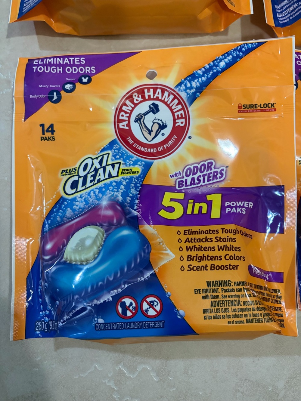 Arm & Hammer Oxi Clean 5-in-1 Laundry Pacs - Orange & Blue Packaging - Picture 2 of 5